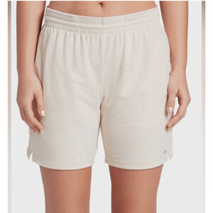 NWT DSG Womens Mid-Rise Performance 7" Athletic Shorts Cream Size 2XL $25 H355